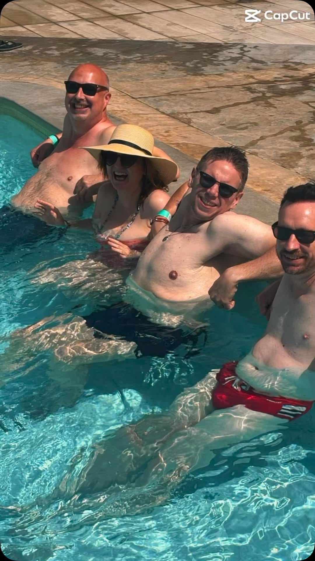 Post 4 by Suite Natured on Instagram (video)