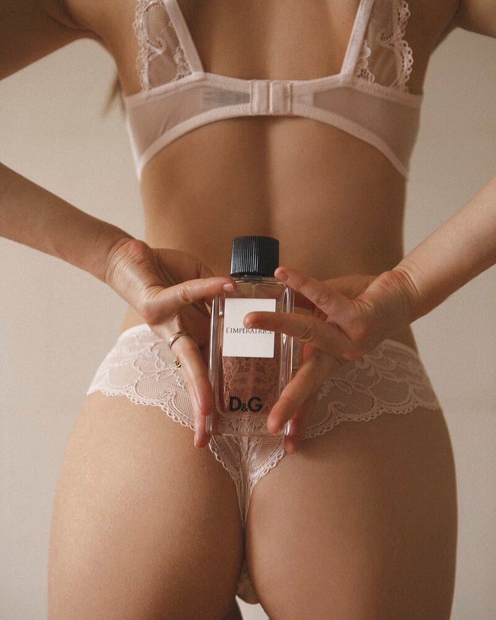 Post 1 by НИЖНЕЕ БЕЛЬЕ on Instagram (image)