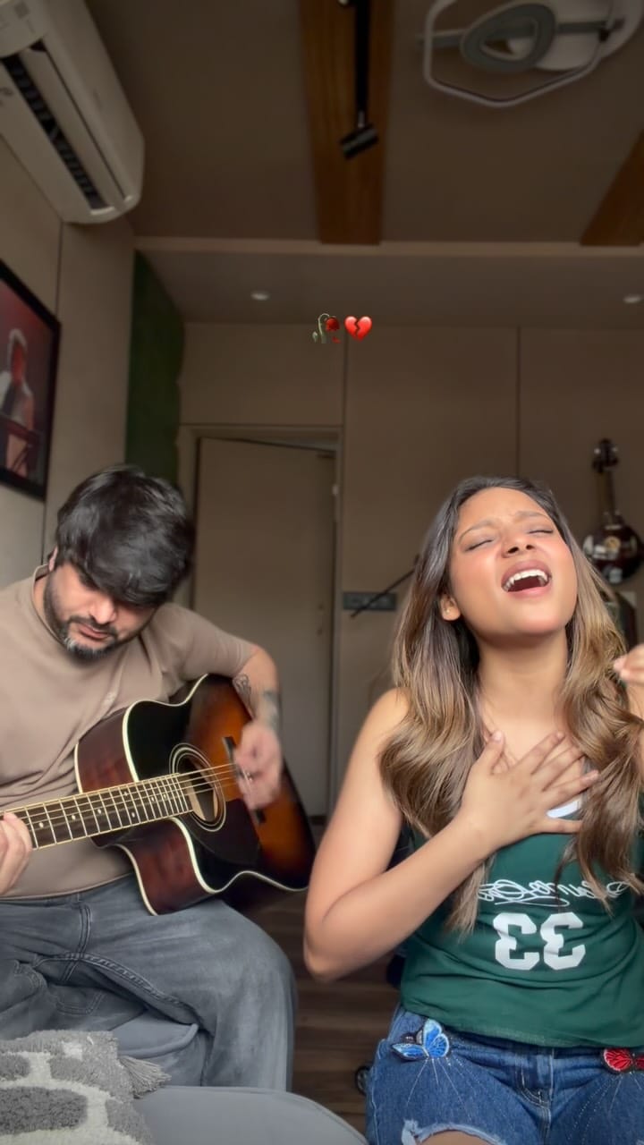Post 6 by 𝐒𝐢𝐦𝐫𝐚𝐧 𝐑𝐚𝐣 ❤️‍🔥 on Instagram (video)