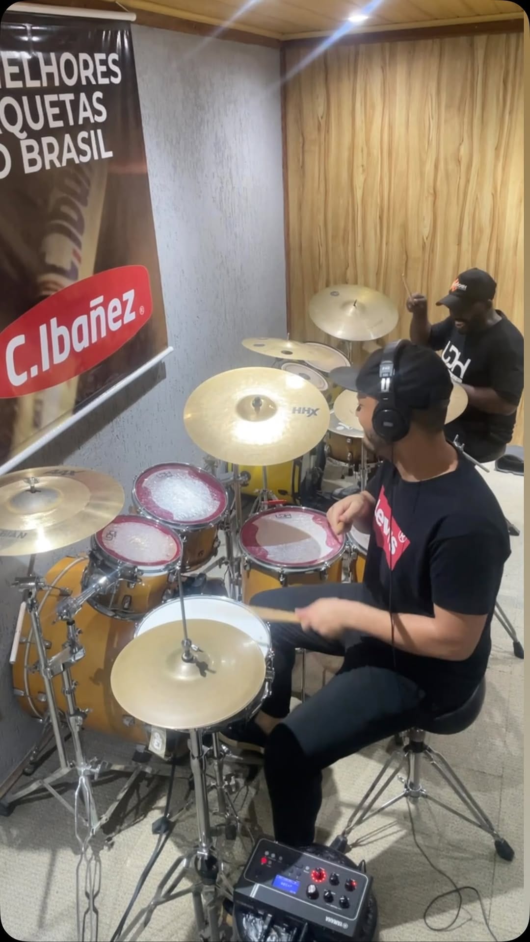 Post 3 by Junior martins on Instagram (video)