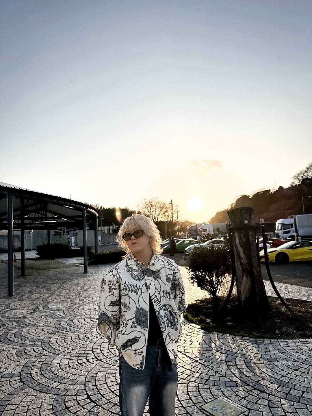 Post 5 by CAIKI on Instagram (carousel)