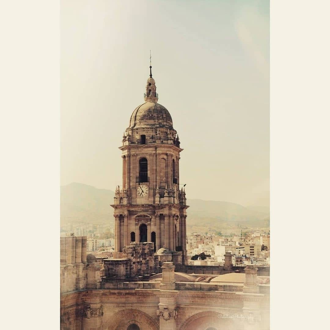 Post 9 by Fotos Andalucía on Instagram (image)