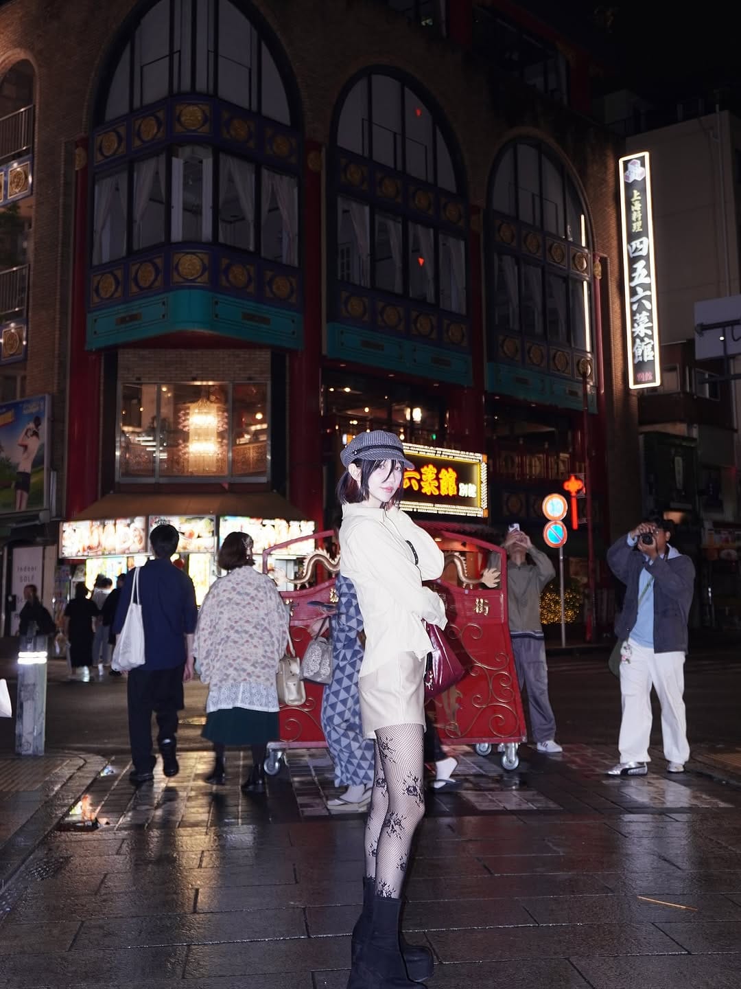 Post 4 by 𝙘𝙖𝙥𝙤𝟮 on Instagram (carousel)