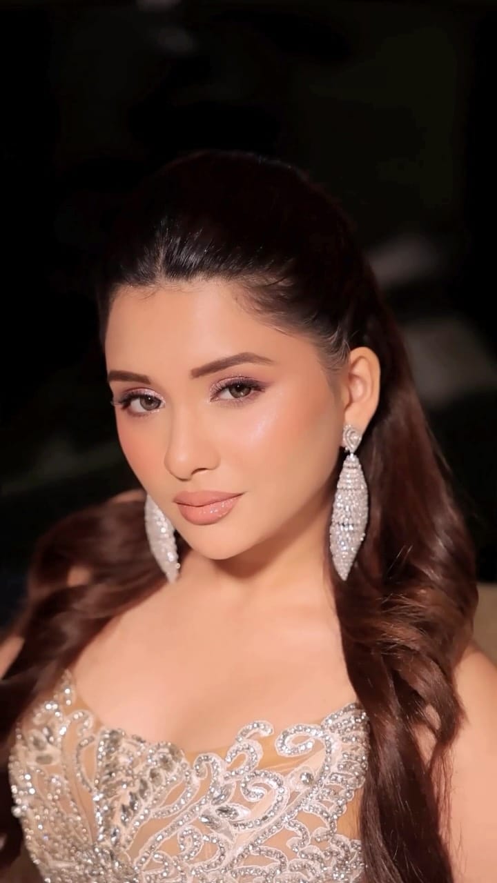 Post 3 by Puja Taluja on Instagram (video)