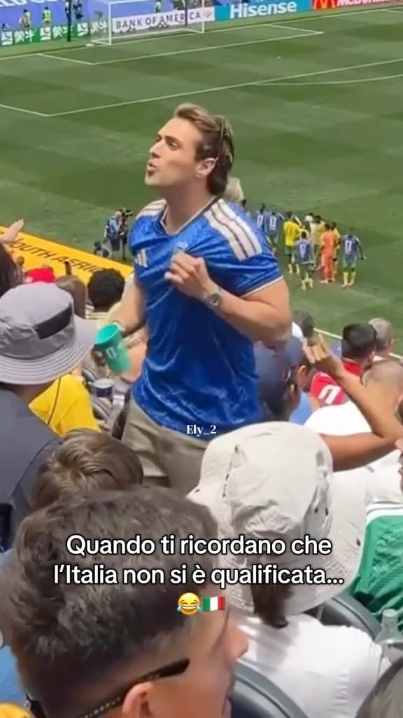 Post 2 by ELISA CHIARA on Instagram (video)