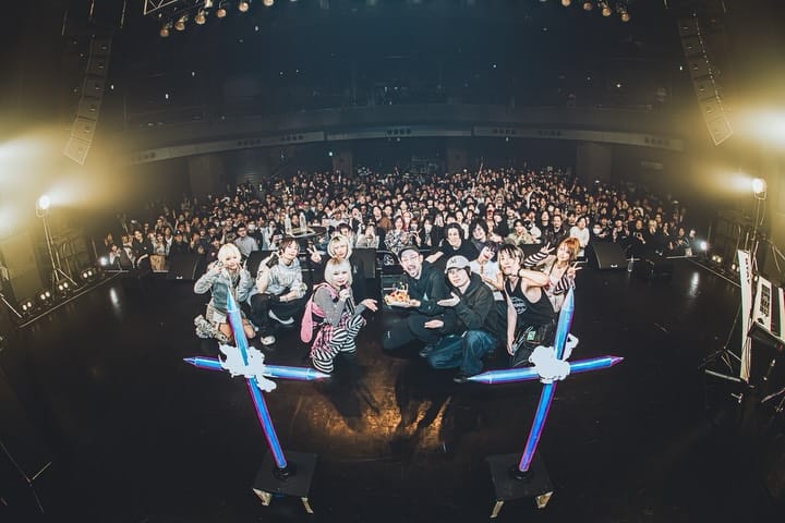 Post 5 by 4s4ki on Instagram (carousel)