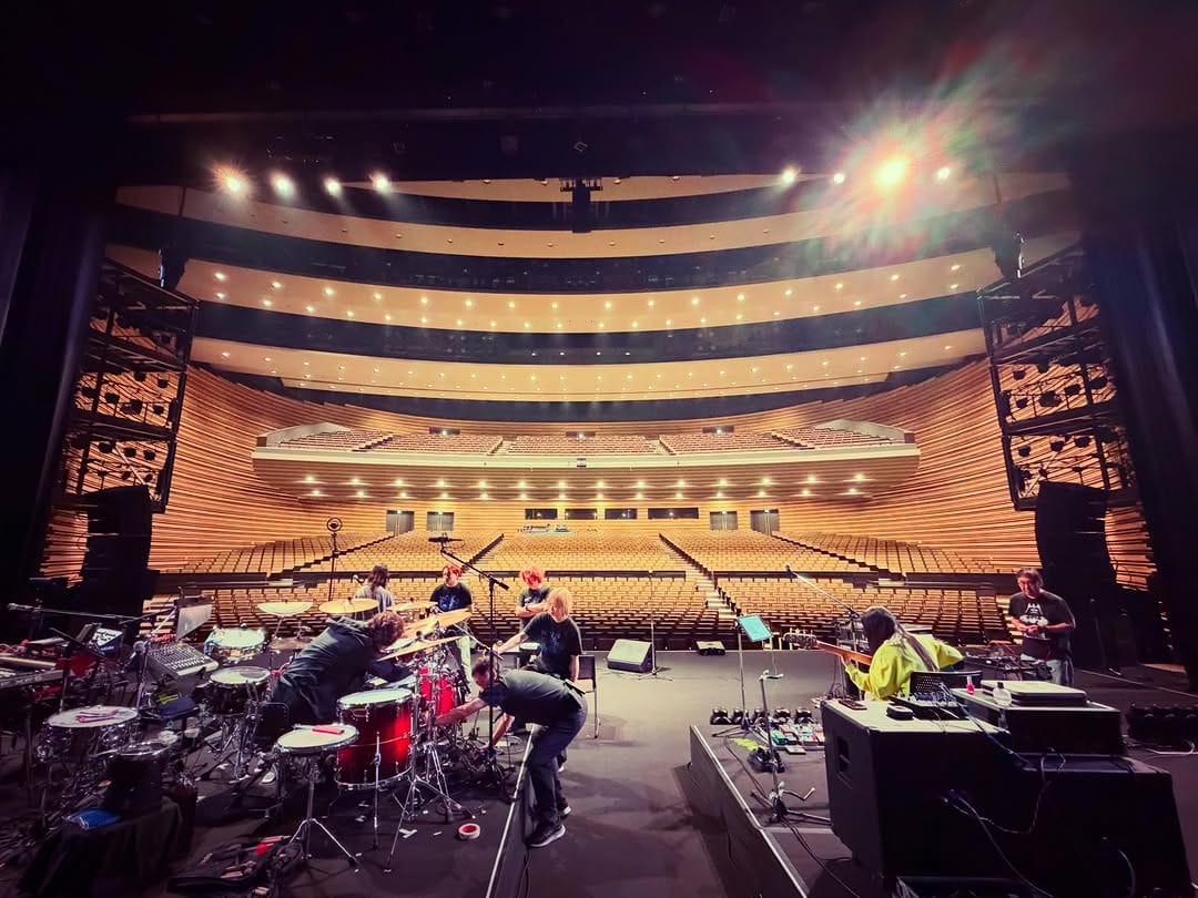 Post 2 by Akira Murata on Instagram (image)
