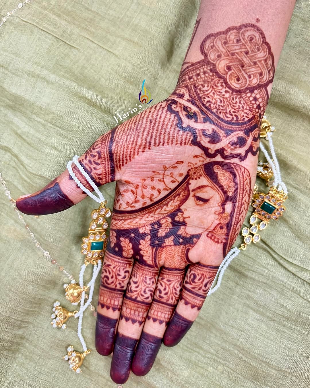 Post 1 by Harin Dalal | Bridal mehndi artist on Instagram (carousel)