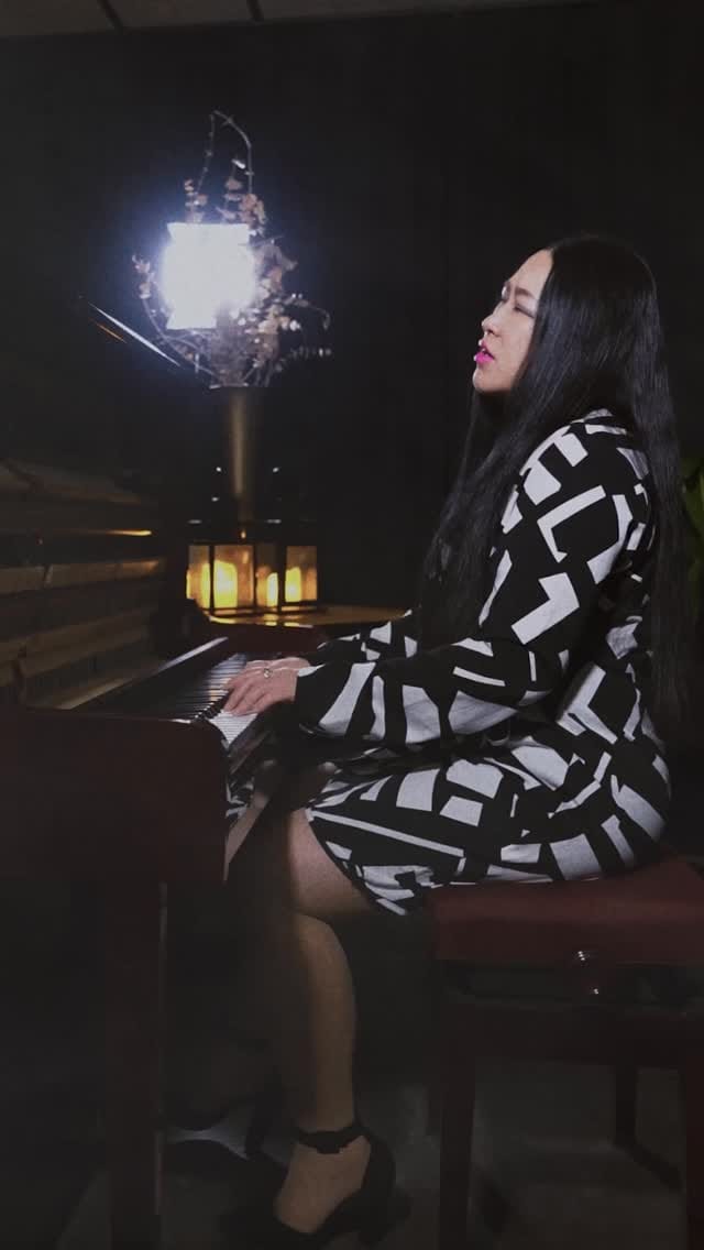 Post 3 by Risa Kumon on Instagram (video)