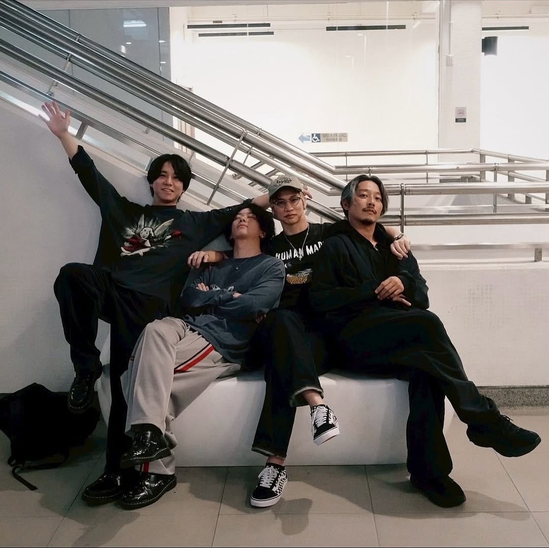 Post 10 by RYOTA on Instagram (carousel)