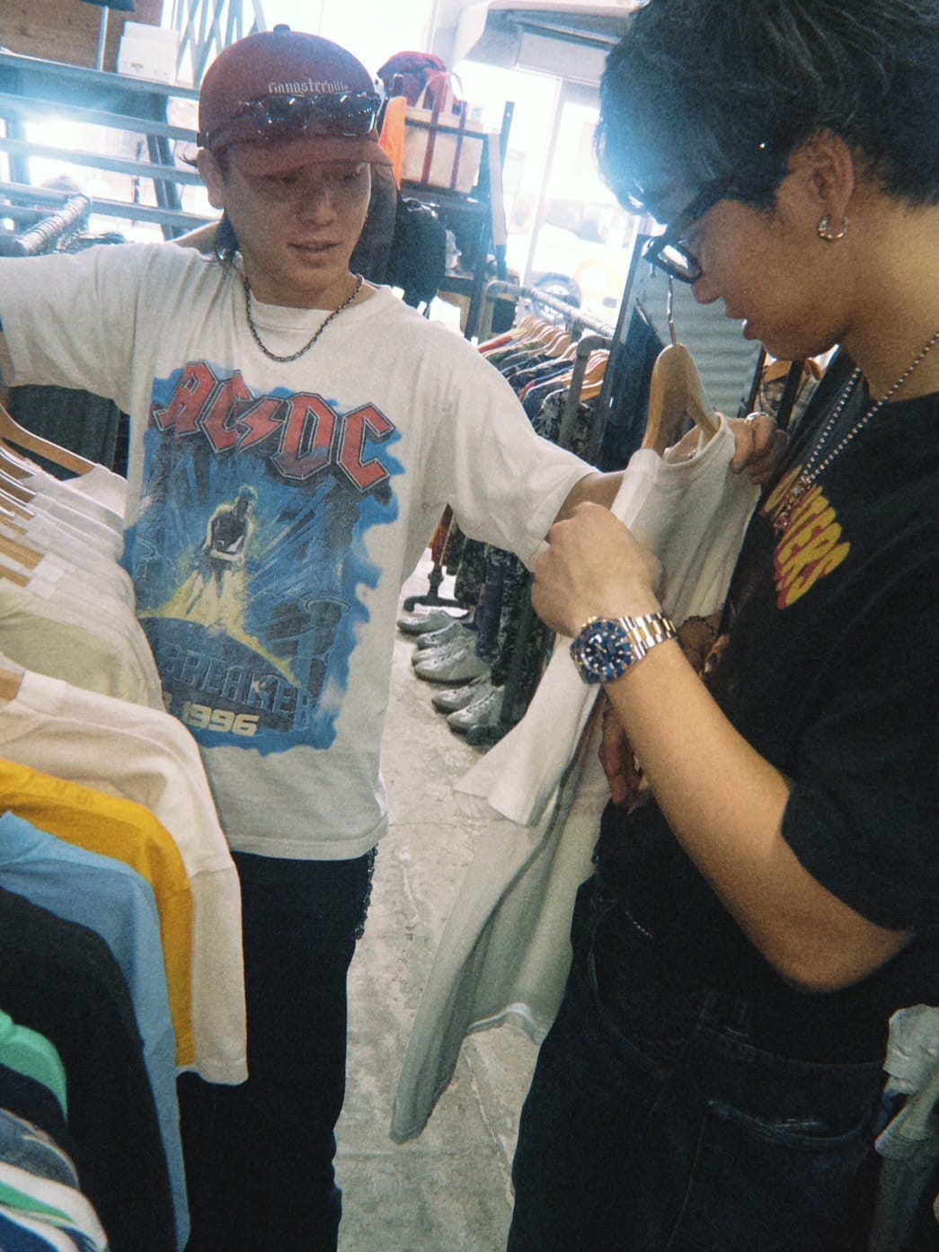Post 2 by RYOTA on Instagram (carousel)