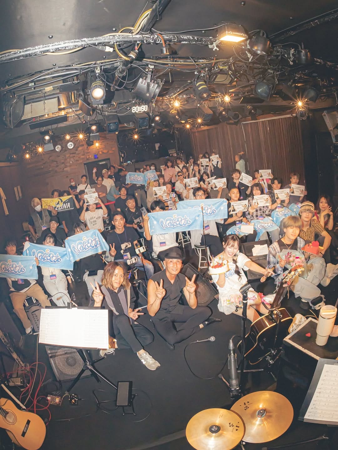 Post 8 by Nazuna on Instagram (carousel)