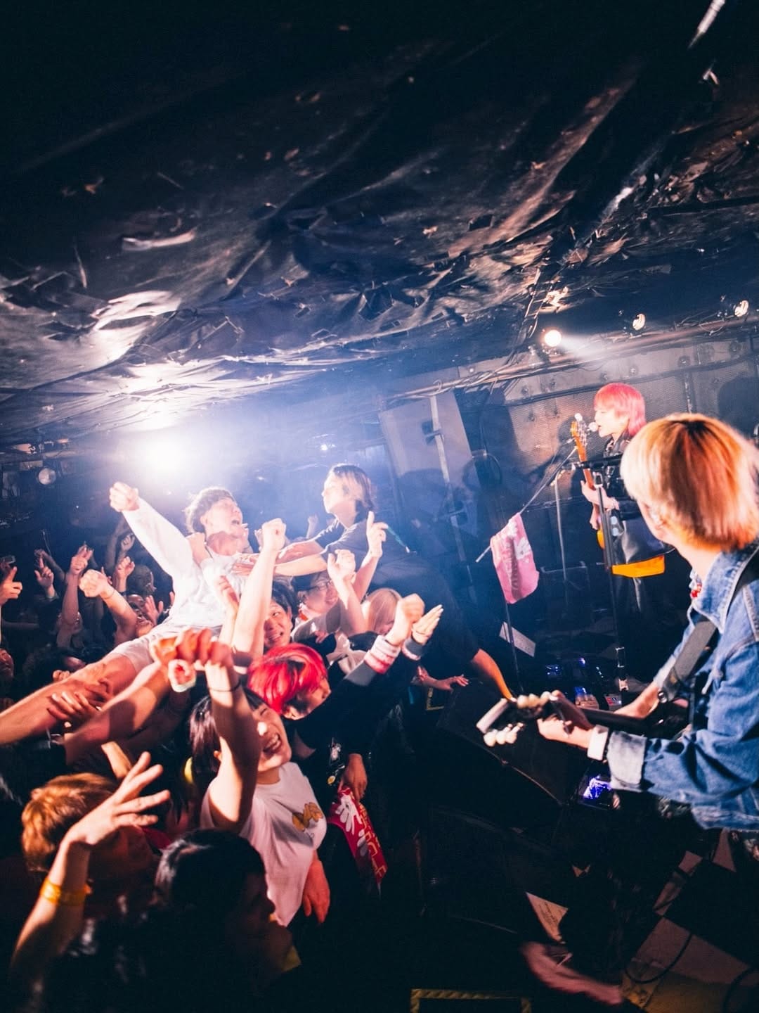 Post 7 by Bye-Bye-Handの方程式 on Instagram (carousel)