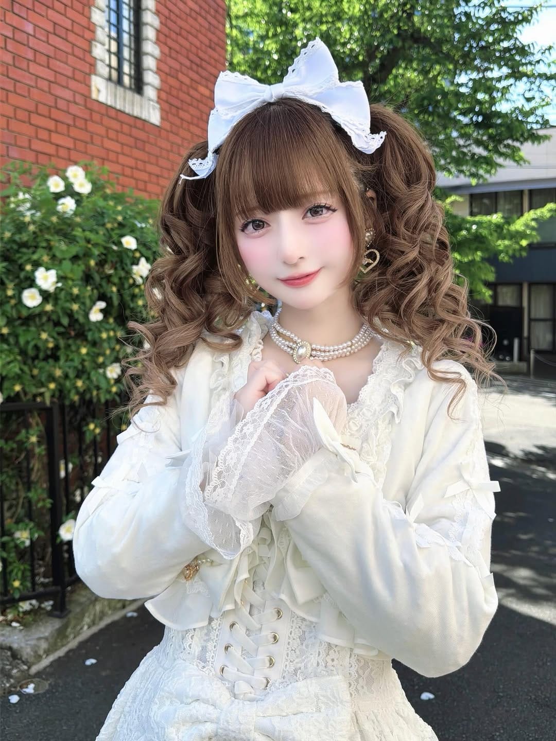 Post 8 by しずりん@東京メルヘン倶楽部 on Instagram (carousel)