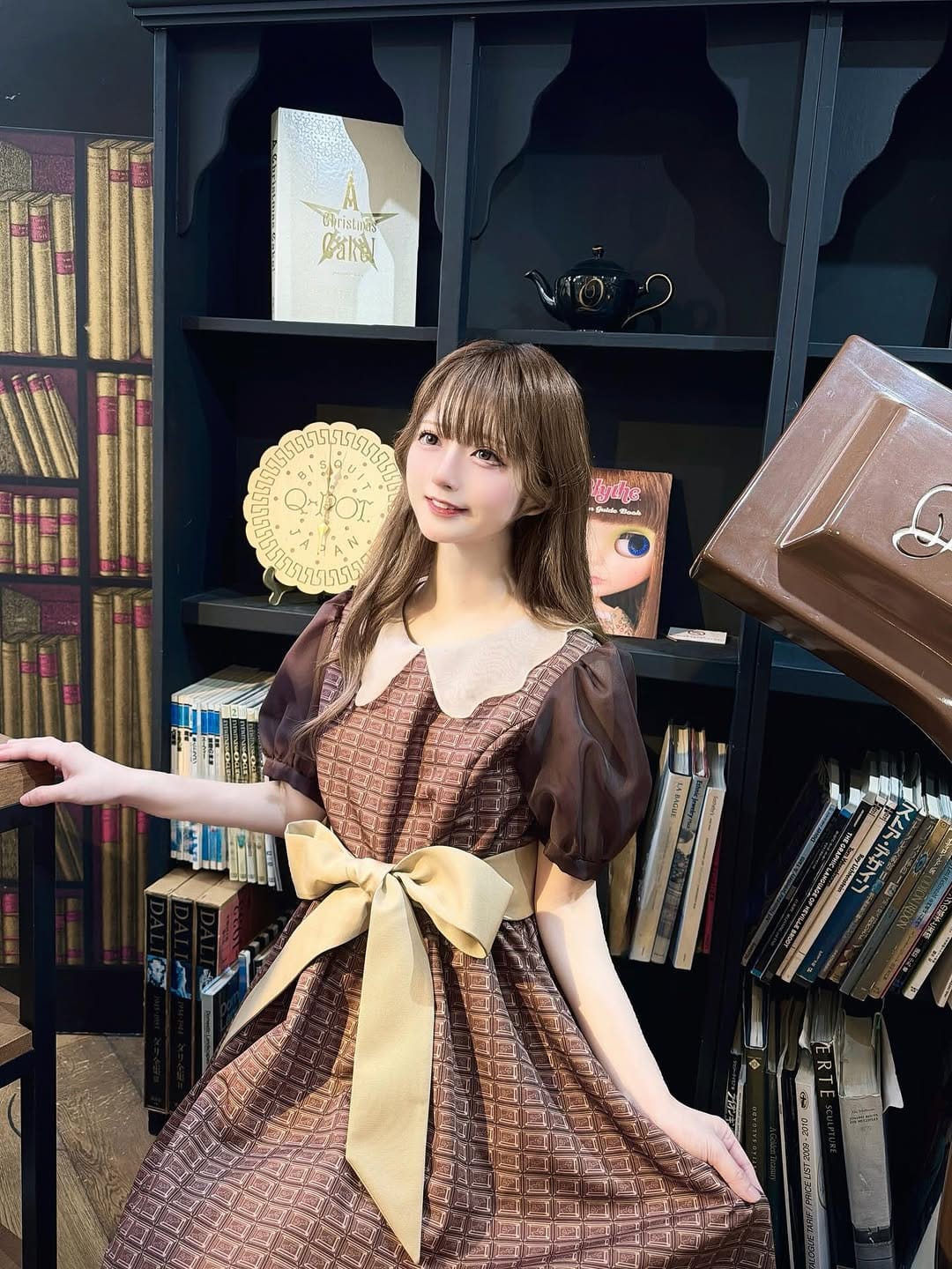 Post 10 by しずりん@東京メルヘン倶楽部 on Instagram (carousel)