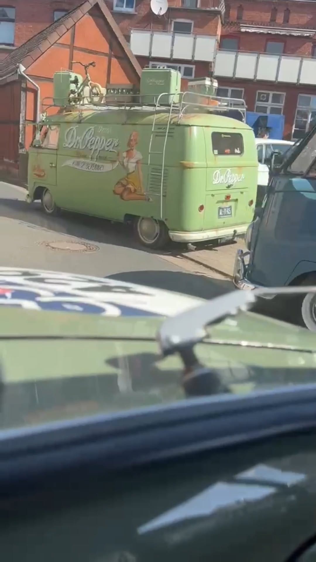Post 5 by Just Kampers on Instagram (video)