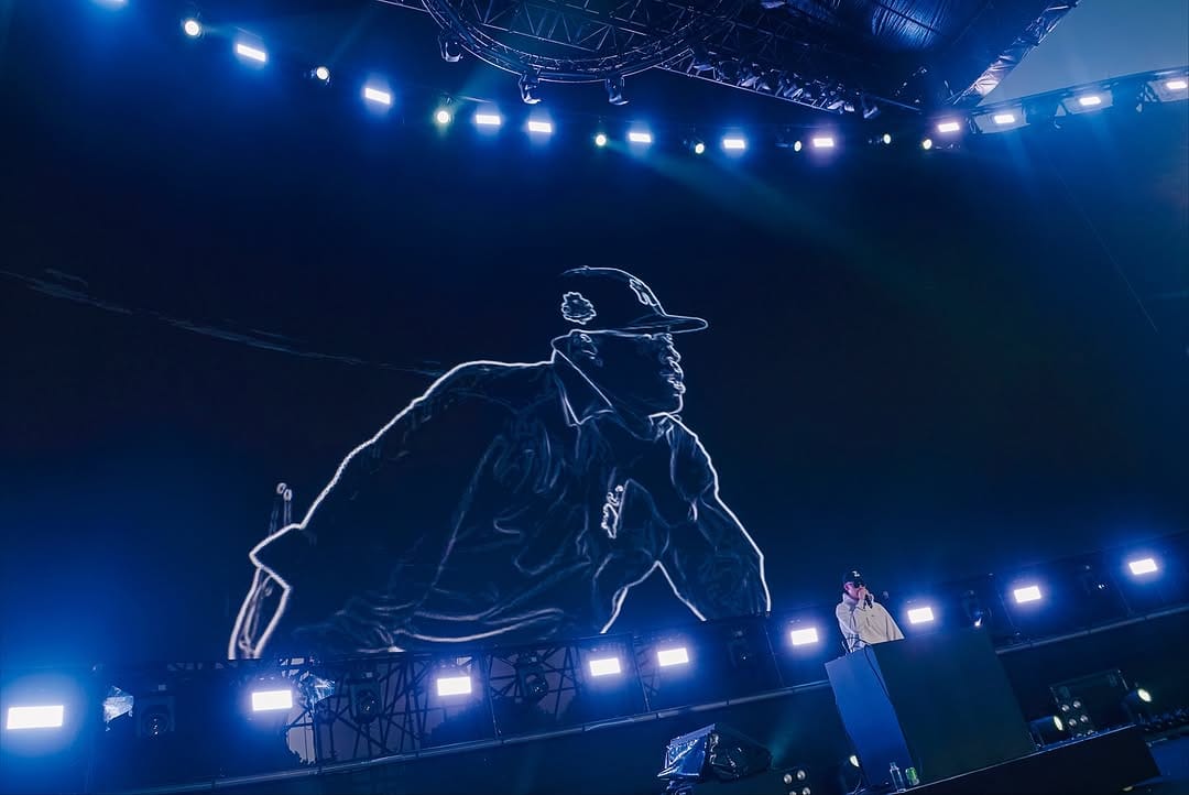 Post 7 by Mark West マーク・西 on Instagram (carousel)