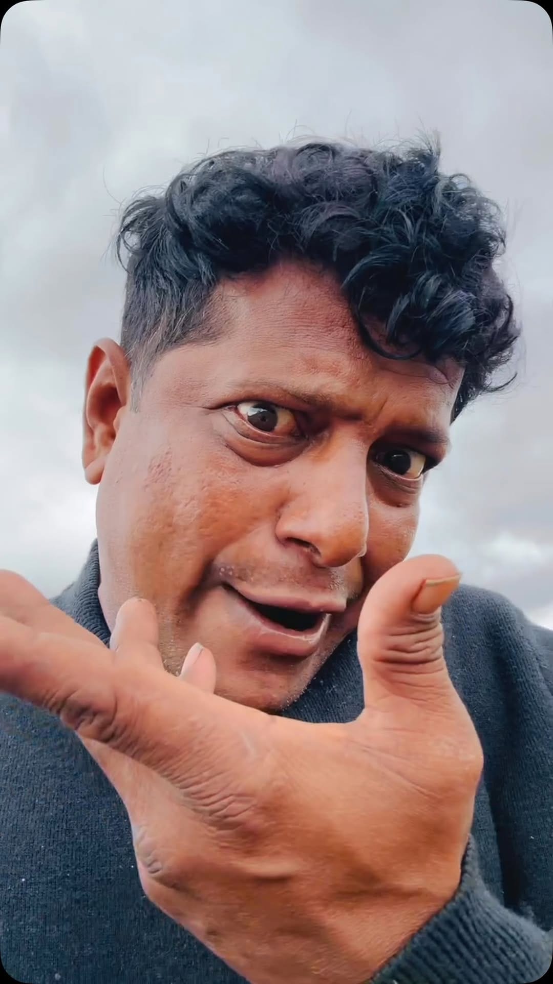 Post 1 by lad se bolate turiya 🎤🇮🇳 on Instagram (video)