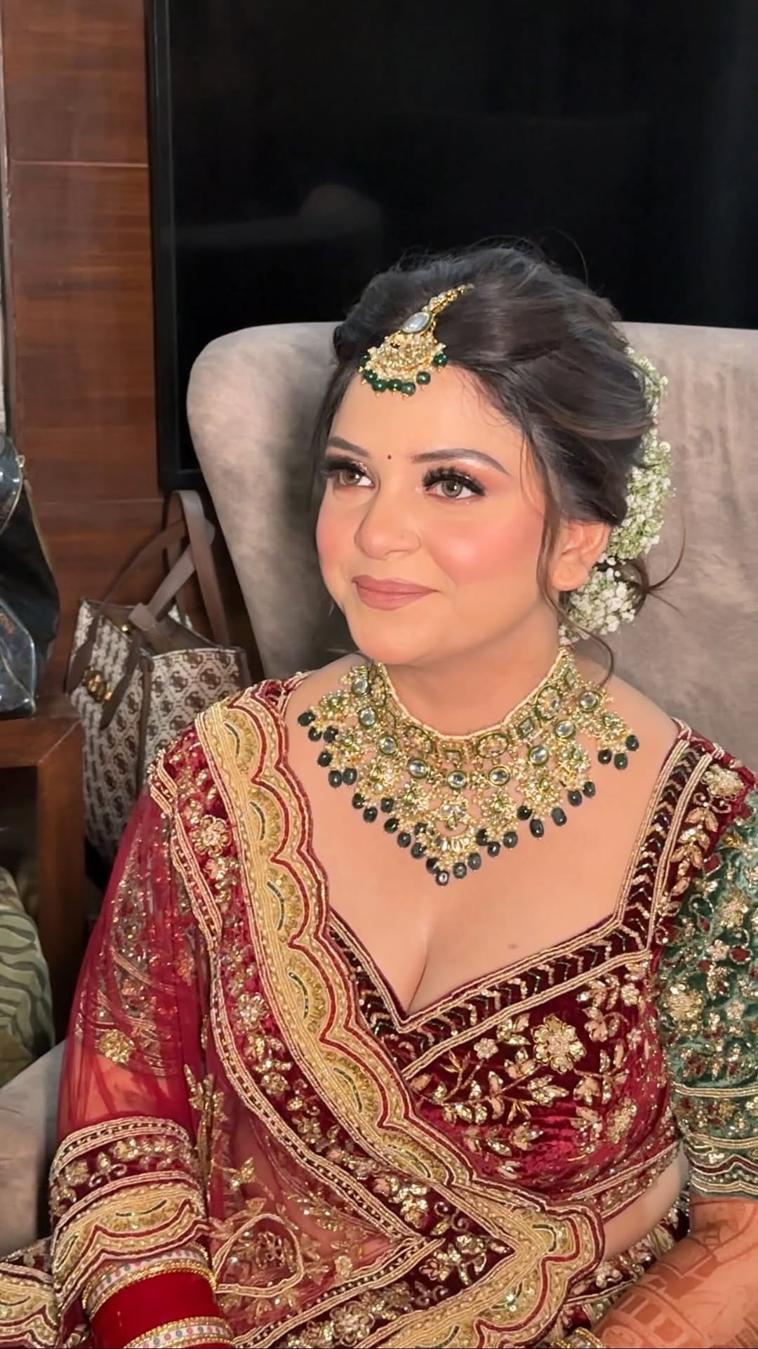 Post 9 by Divya Mehta on Instagram (video)