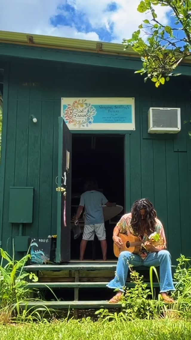 Post 7 by Keison Ufo Bum on Instagram (video)