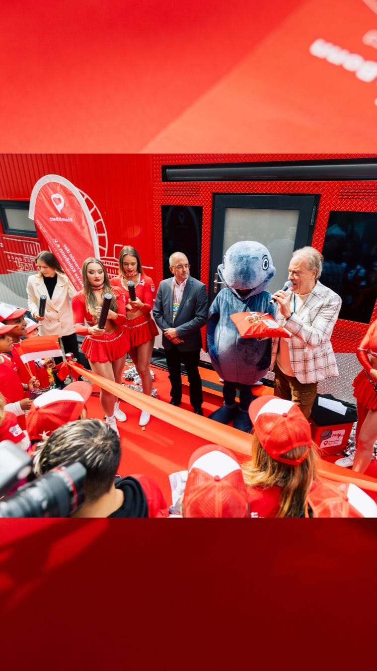 Post 2 by Cheerleader des 1.FC Köln e.V. on Instagram (video)