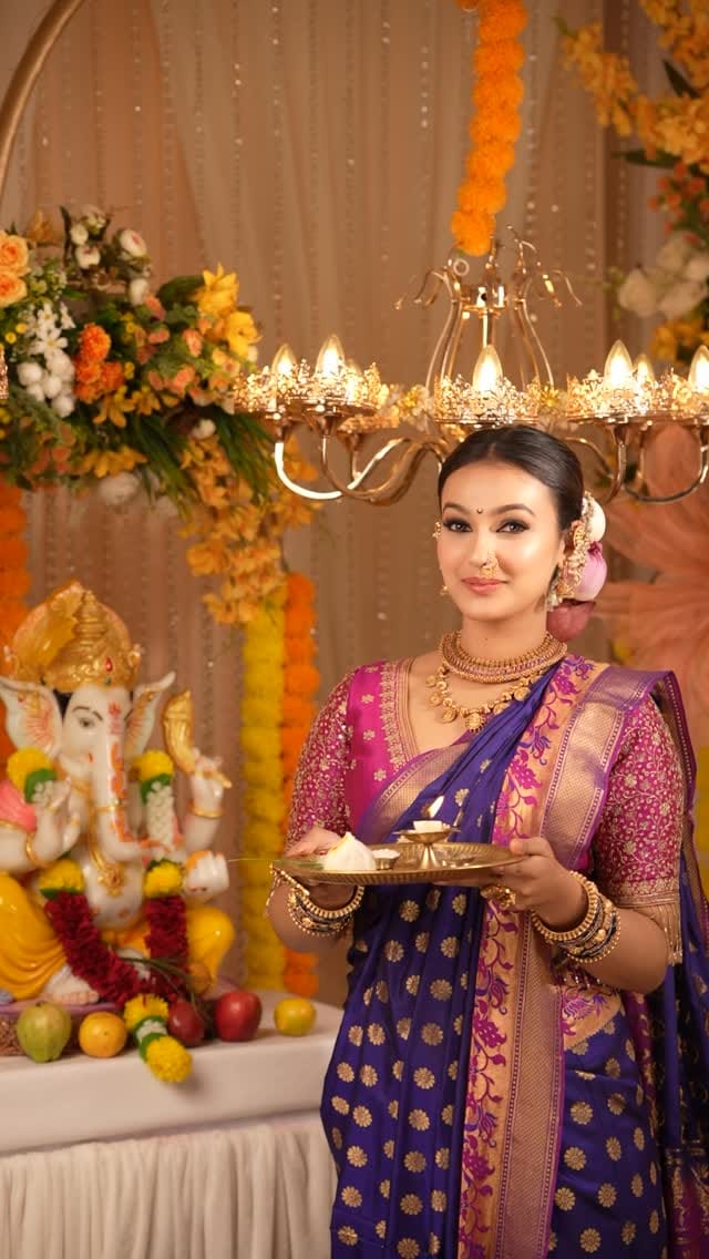 Post 6 by priti_makeup_studio_beed on Instagram (video)