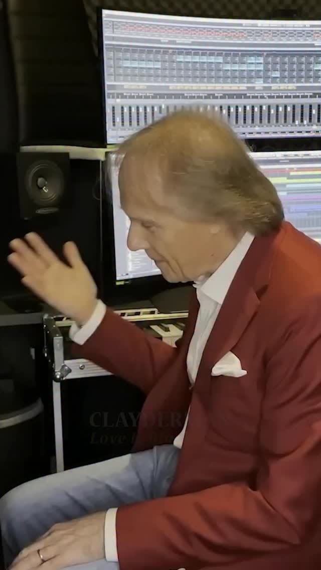 Post 10 by Richard Clayderman on Instagram (video)