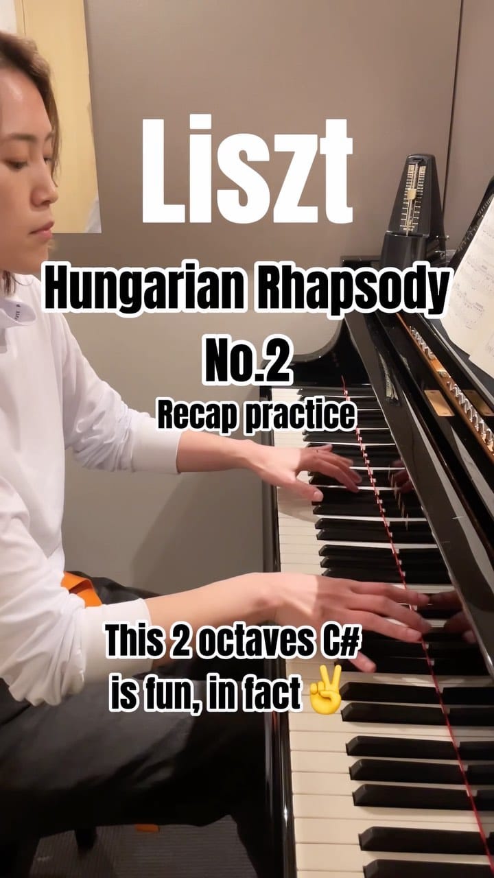Post 8 by maori.piano on Instagram (video)