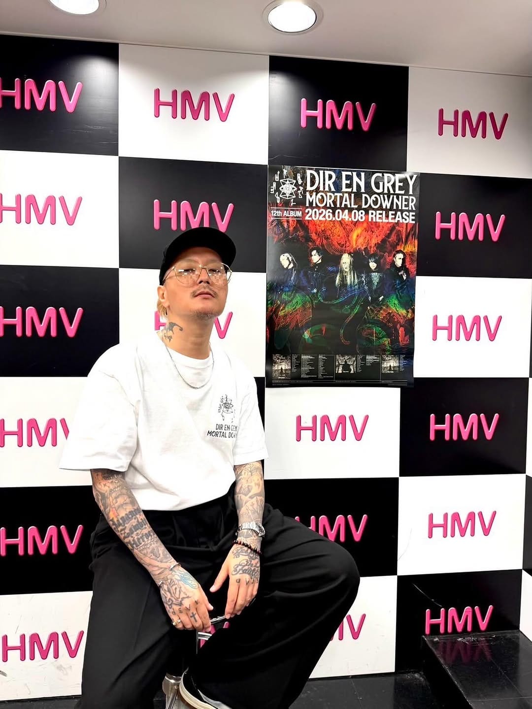 Post 6 by DIR EN GREY on Instagram (image)