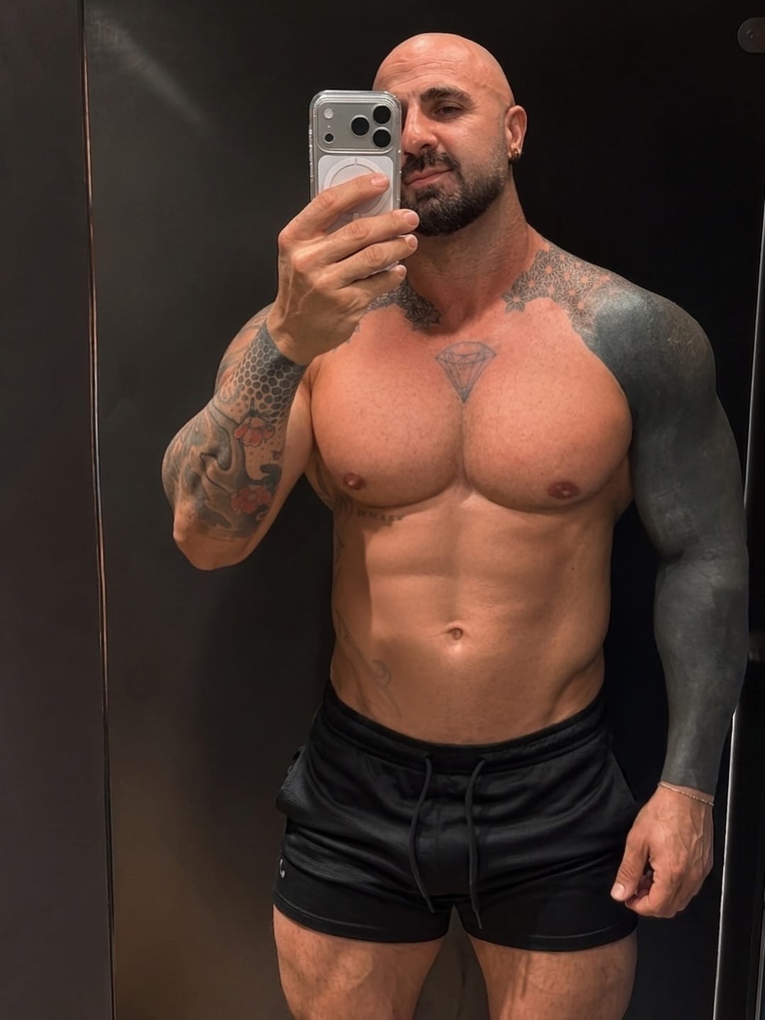 Post 5 by Salvatore Martinez on Instagram (image)