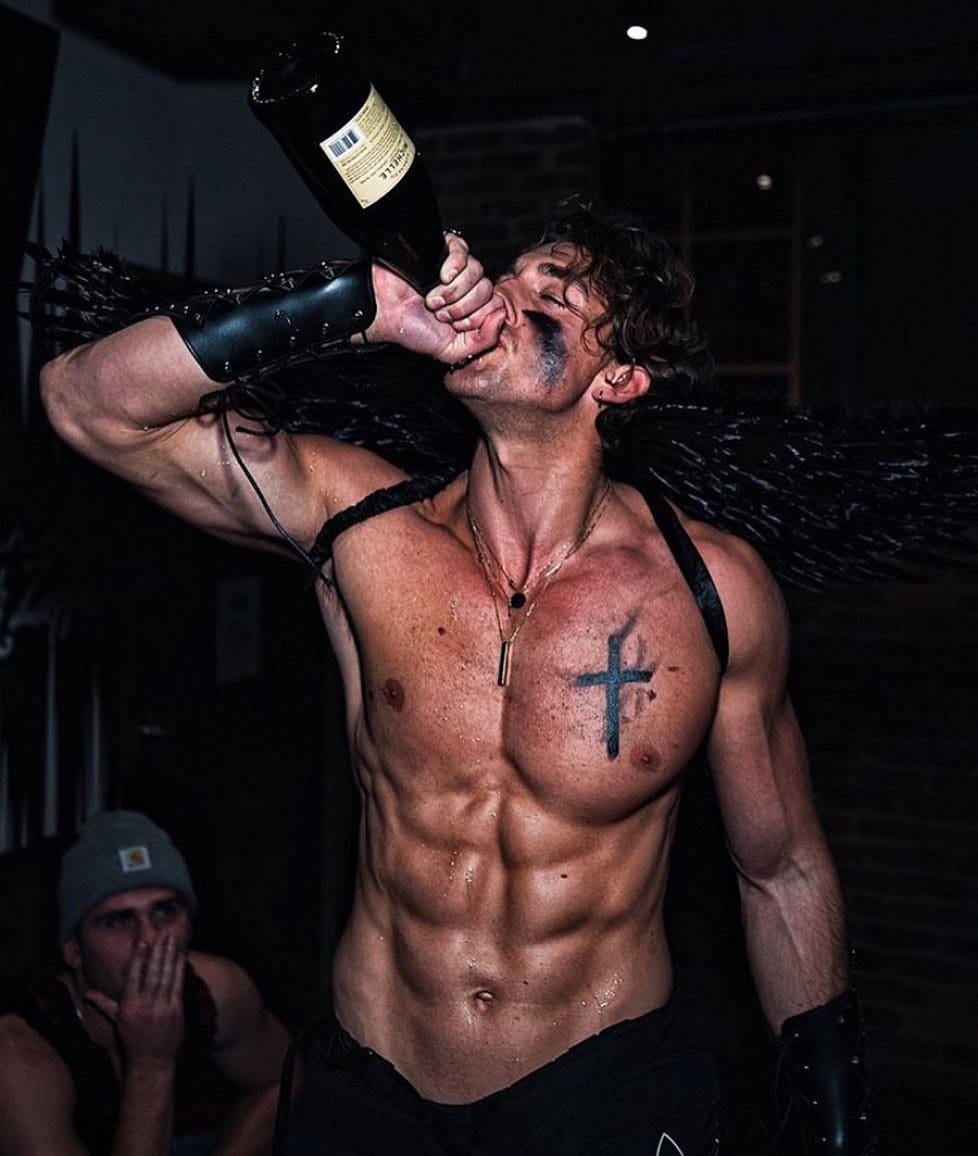 Post 3 by Men's on Instagram (image)