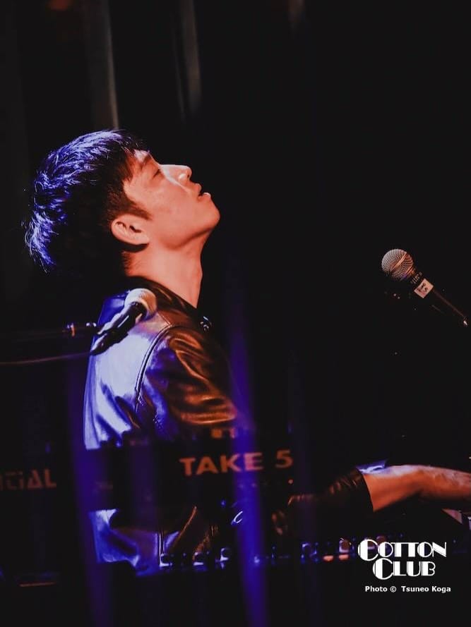 Post 1 by Takahiro Izumikawa on Instagram (carousel)
