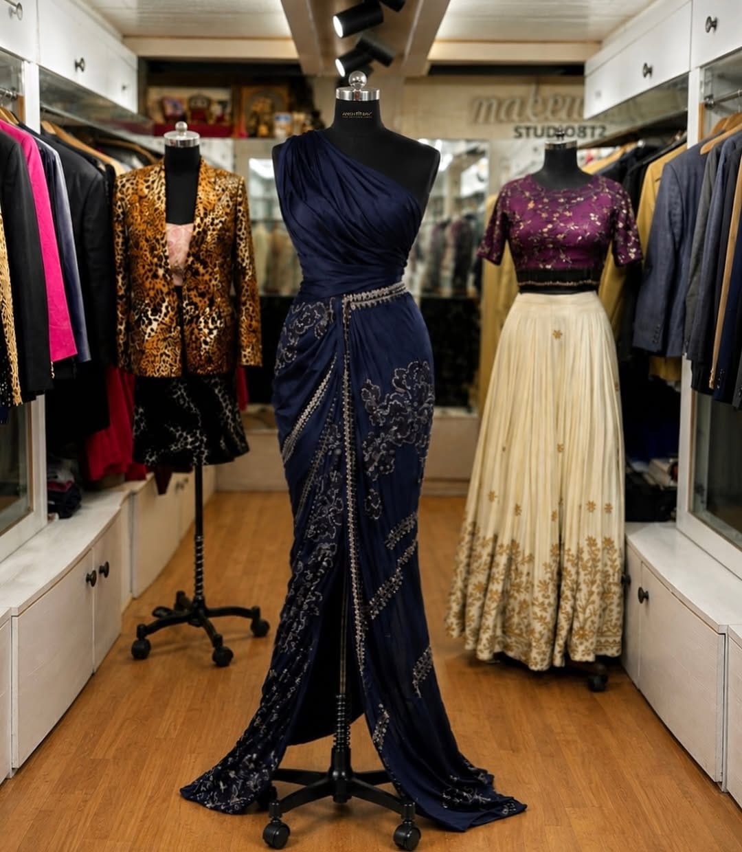 Post 4 by ANISH RAY THE DESIGNER LABEL on Instagram (image)