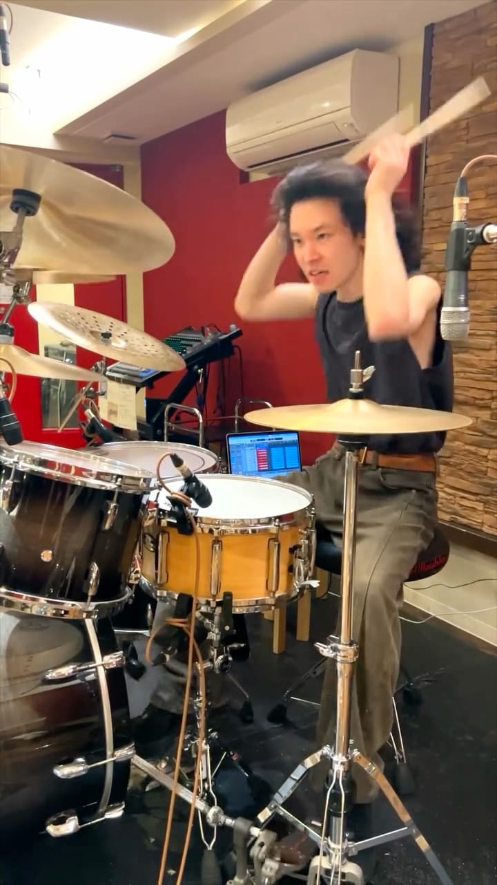 Post 5 by Shion Nakagawa on Instagram (video)