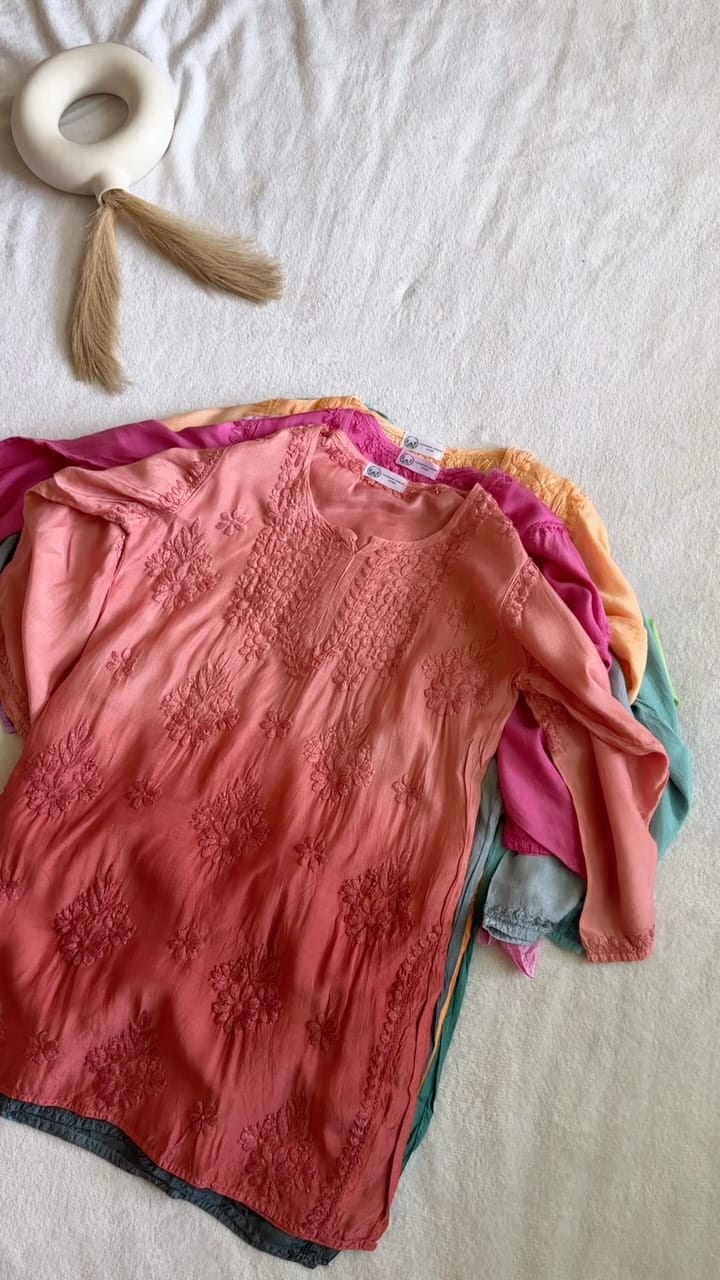Post 1 by Lucknowi Chikan Store on Instagram (video)