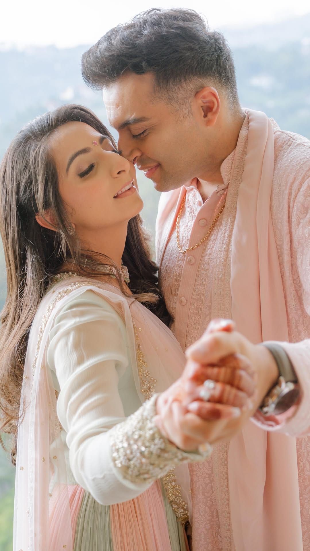 Post 7 by Wedding Photo & Video on Instagram (video)