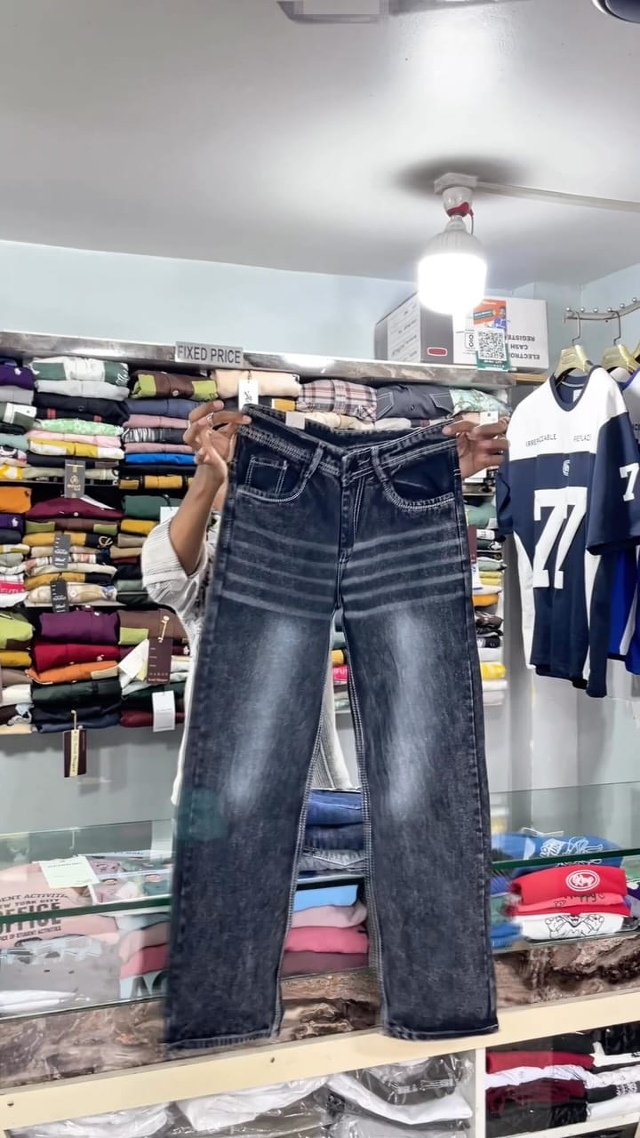 Post 2 by THE BOYS FASHION on Instagram (video)