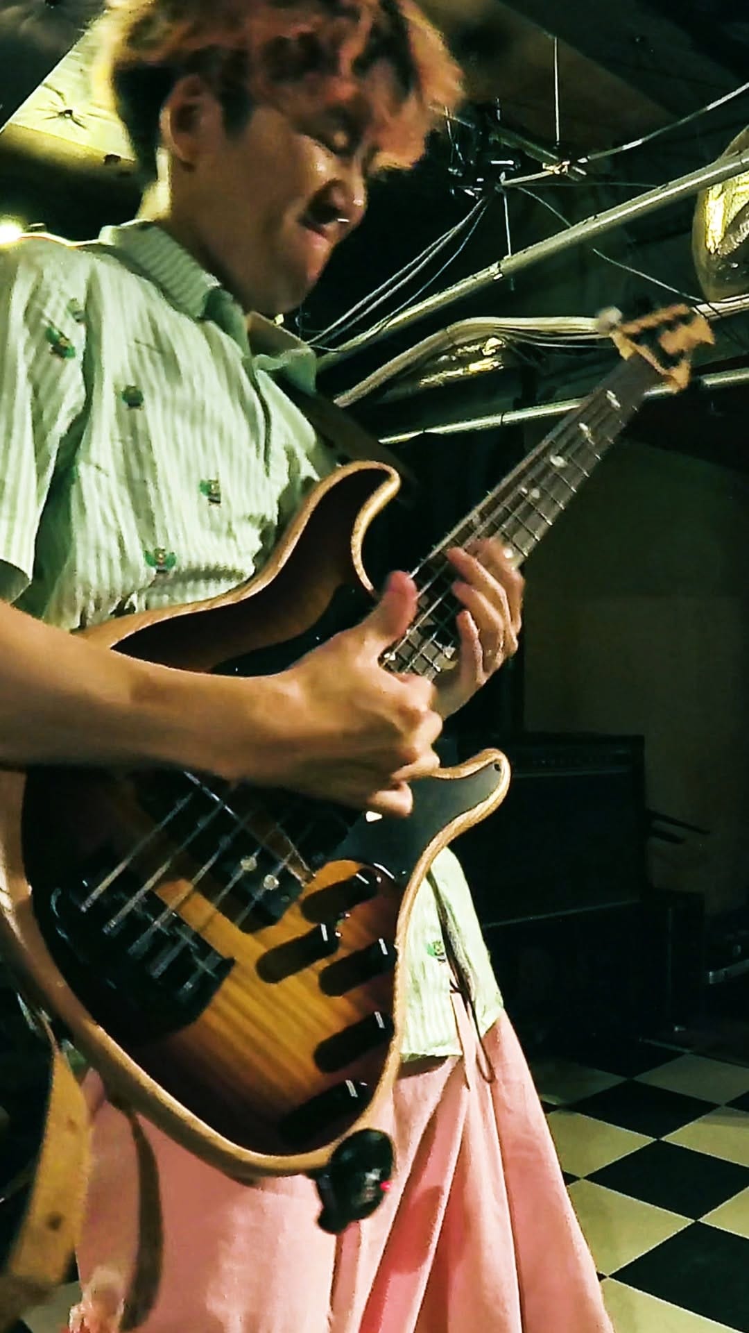 Post 3 by pinkhage☕️bassist on Instagram (video)