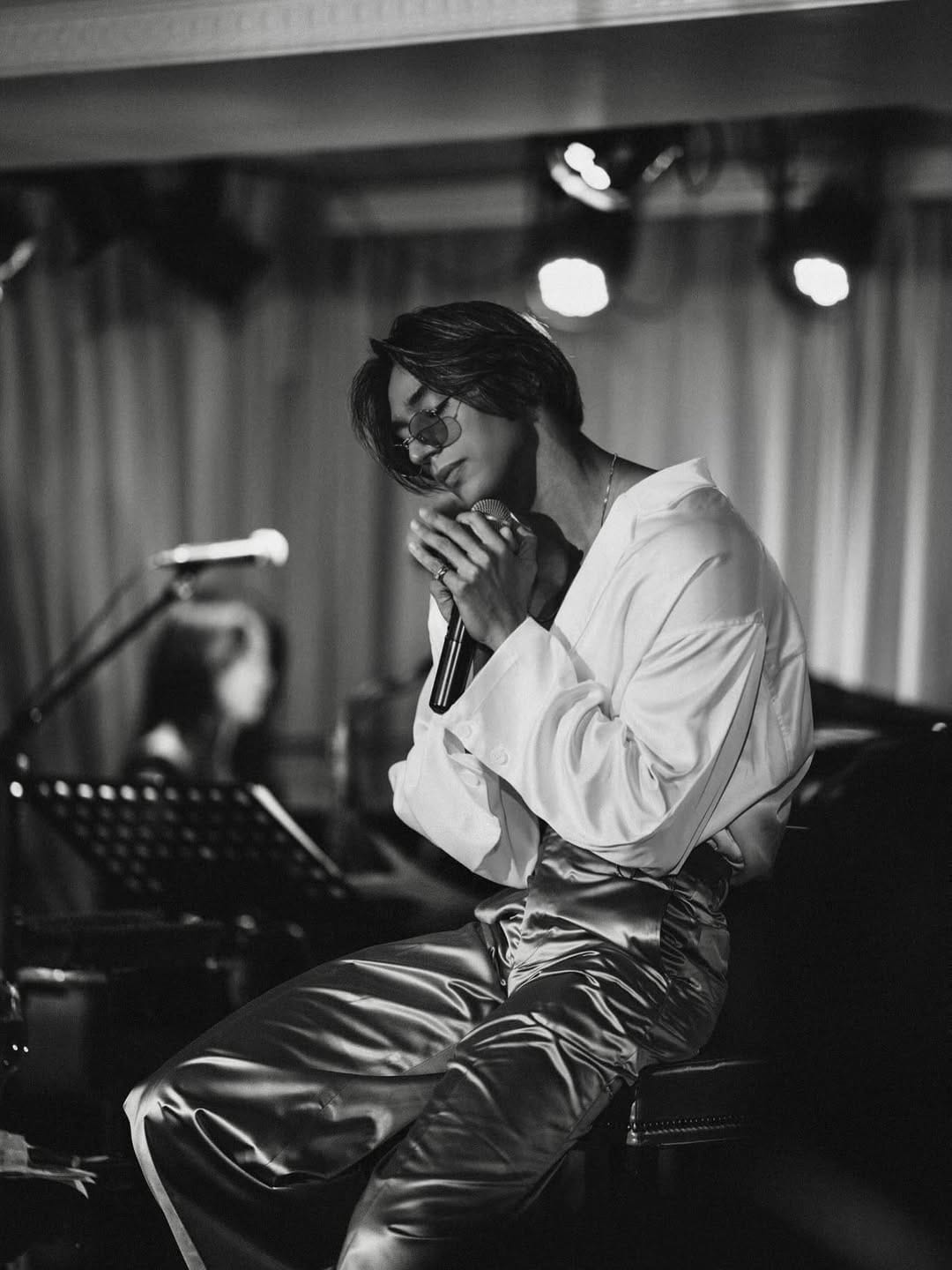 Post 6 by 當間ローズ　touma rose on Instagram (carousel)
