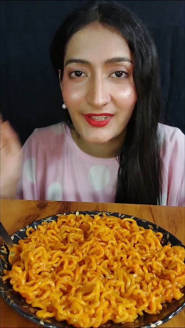 Post 4 by Food Challenge Sisters on Instagram (video)