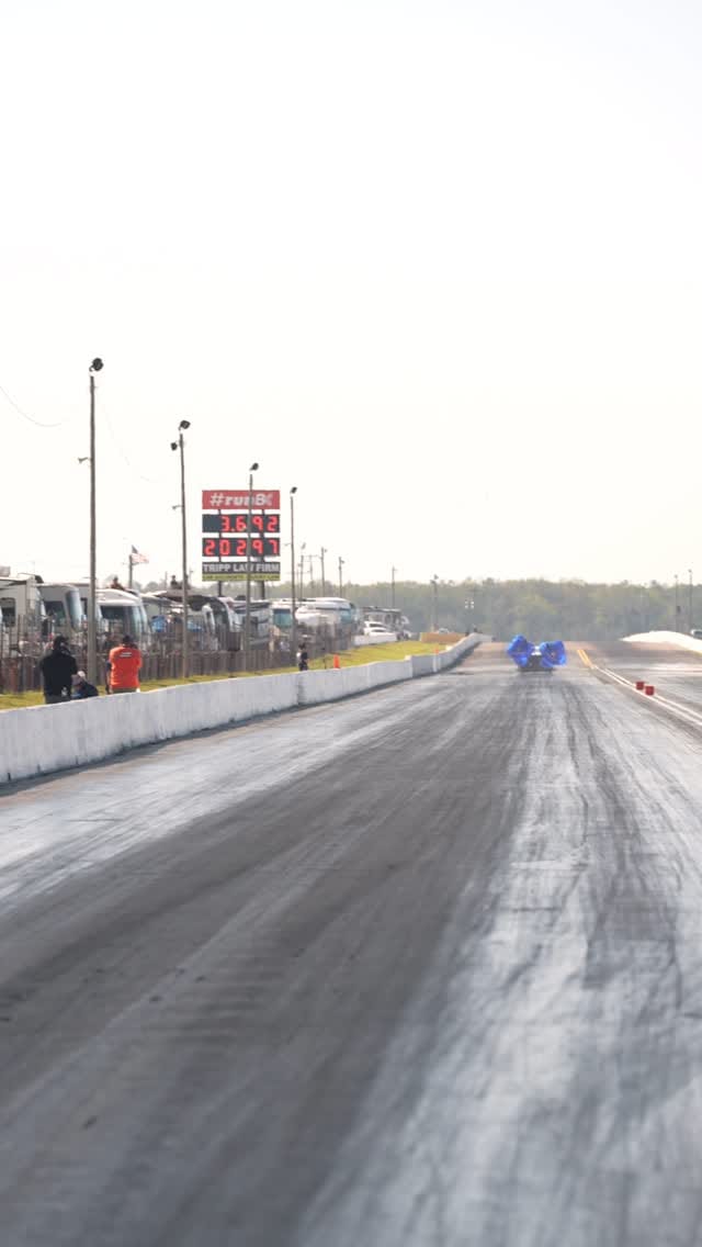 Post 7 by Robin Roberts Racing on Instagram (video)