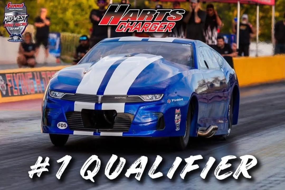 Post 4 by Robin Roberts Racing on Instagram (image)