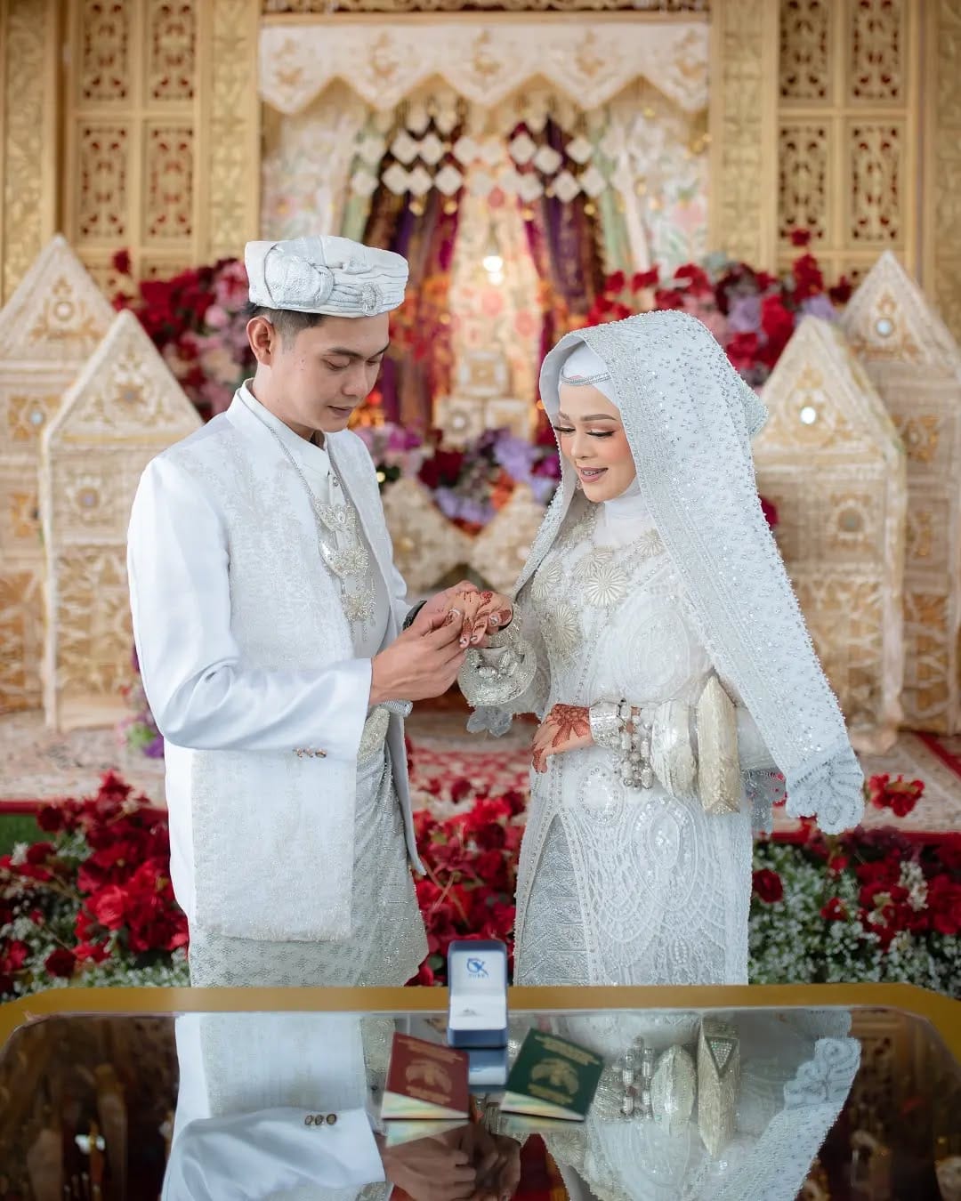 Post 9 by Rudi Saputra on Instagram (carousel)