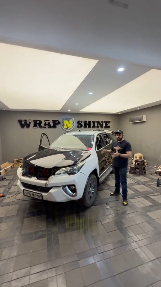 Post 3 by WRAP N SHINE on Instagram (video)
