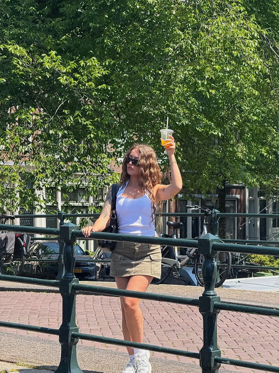 Post 5 by Manoa van Duijn on Instagram (carousel)