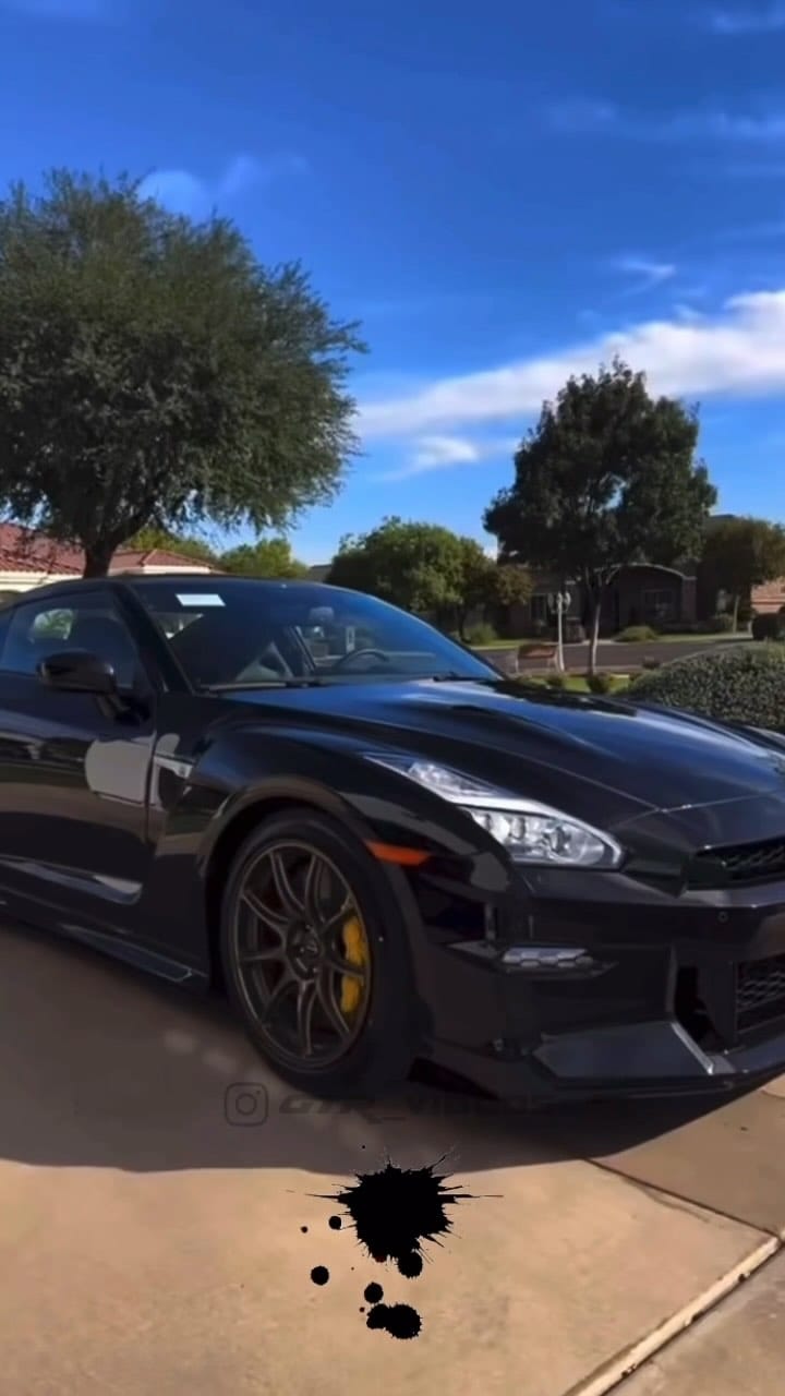 Post 6 by NISSAN GTR VIDEOS 🇯🇵 on Instagram (video)