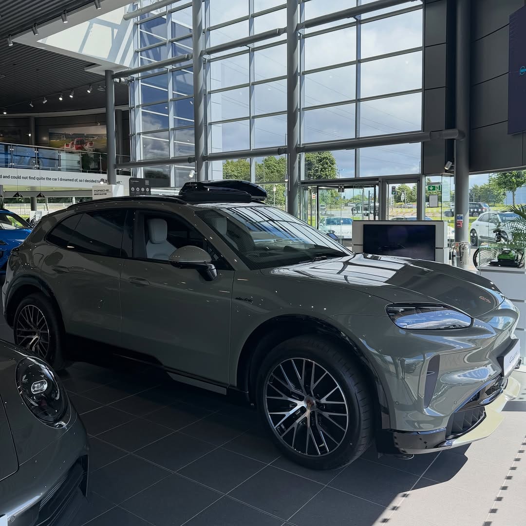 Post 6 by Porsche Centre Glasgow on Instagram (image)