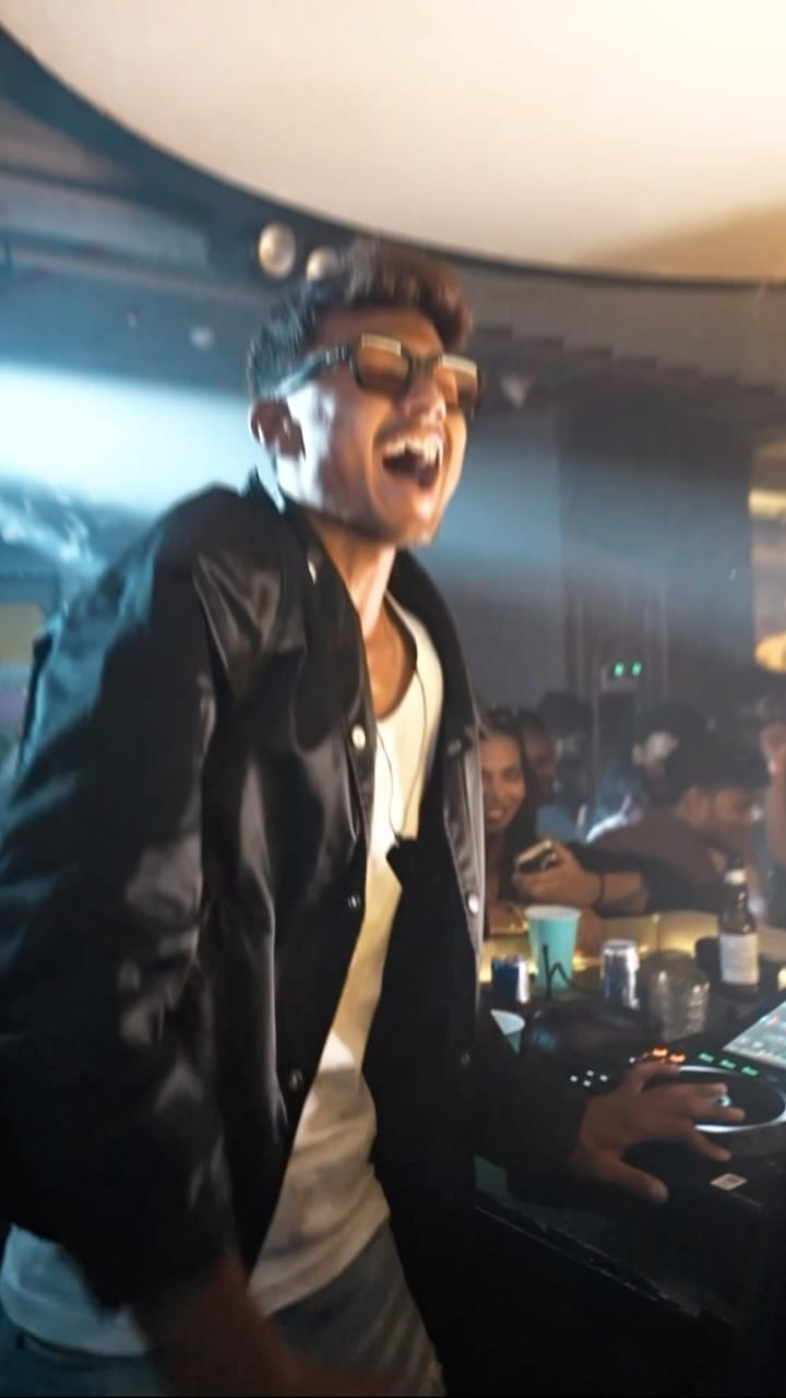 Post 2 by AViN™ 🇮🇳 on Instagram (video)