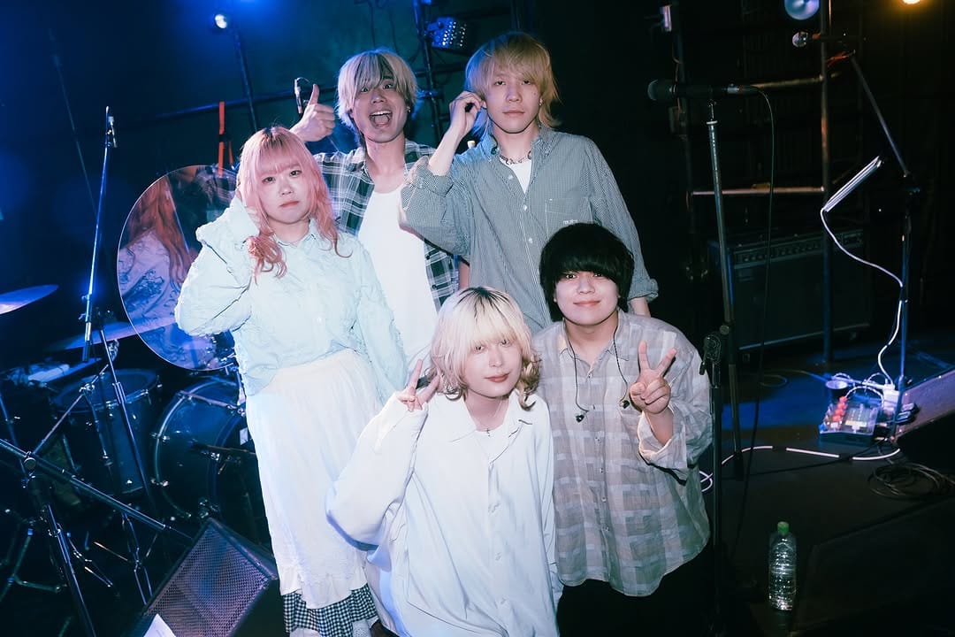 Post 7 by 声にならないよ on Instagram (carousel)