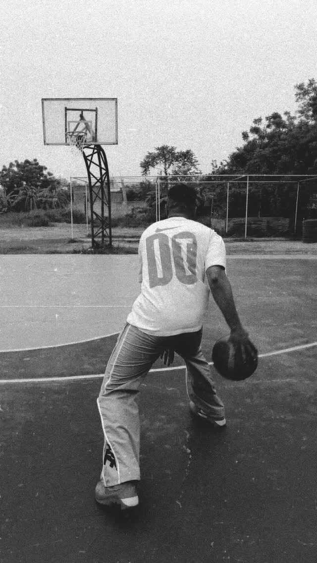 Post 1 by Amit Kumar Sharma on Instagram (video)